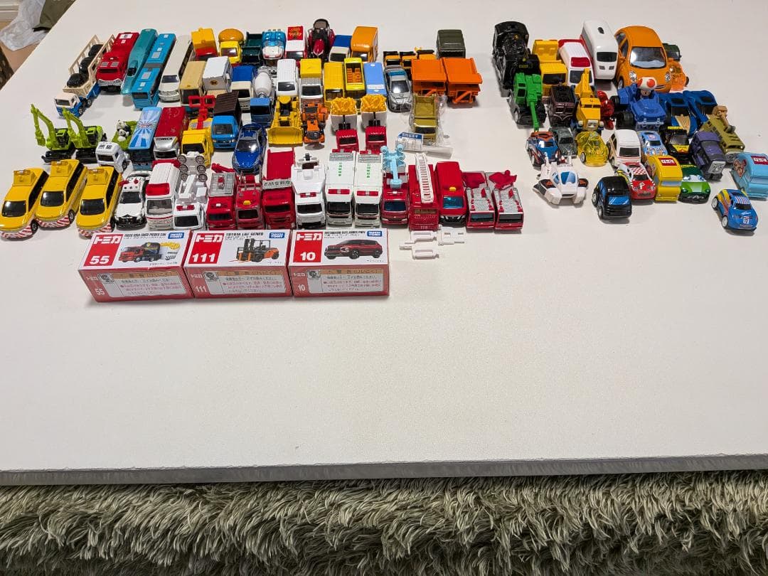 トミカ 中古 59個 新品 3個 トミカ以外 29個 計 91個