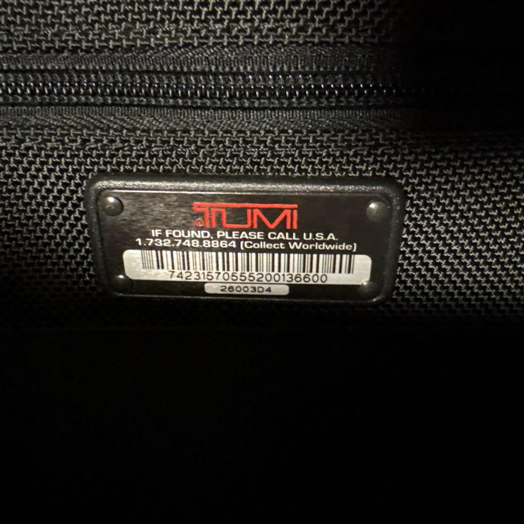 TUMI 黒 ビジネスキャリー　トゥミ キャリーオンバッグ26003D4
