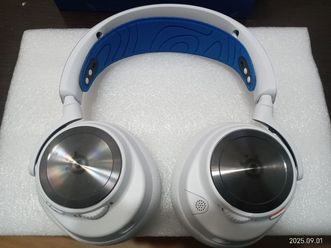 ヘッドホン SteelSeries Arctis Nova 7P Wireless