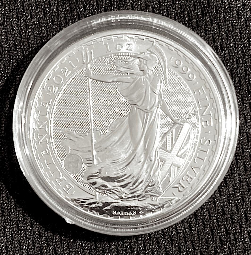 2021 年 1oz シルバー ブリタニア 　イギリス　エリザベス