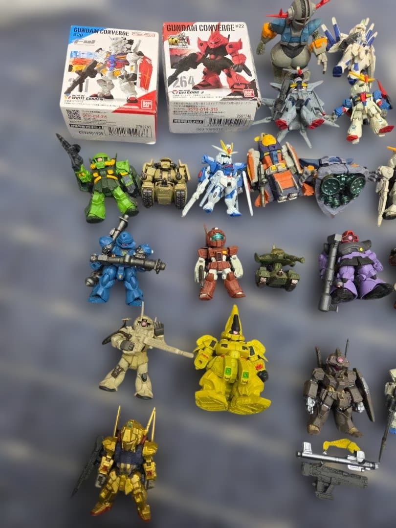 ガンダムコンバージ フィギュアセット 　30体以上 SK-02822