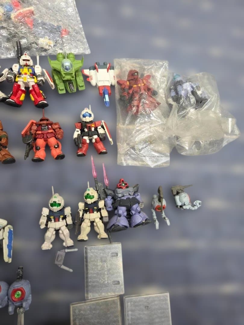 ガンダムコンバージ フィギュアセット 　30体以上 SK-02822
