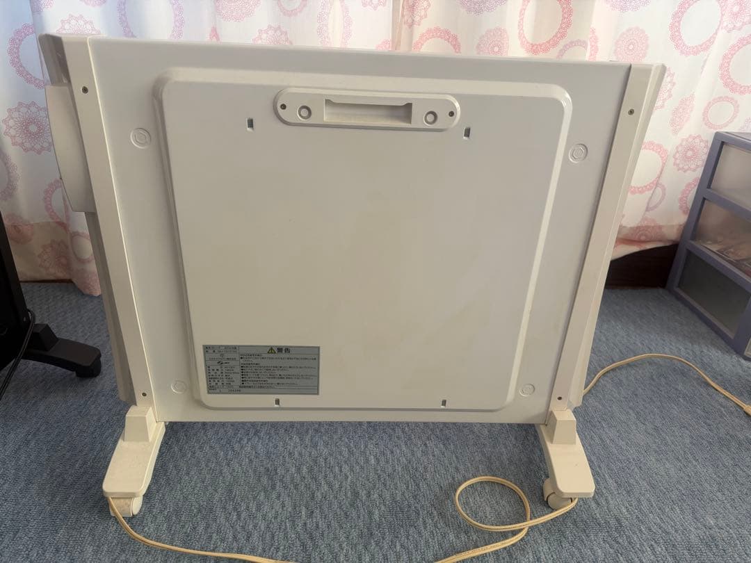 電気ヒーター メッシュパネル 黒 白二台