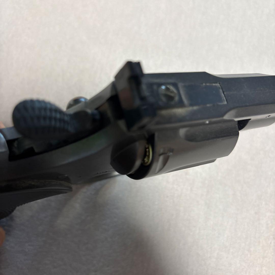 東京マルイ　リボルバー(シルバー・ブラック)