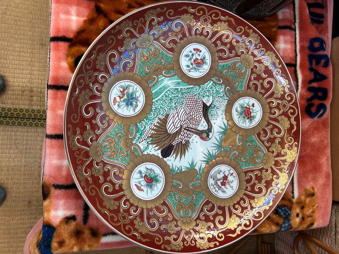 鶴と花の装飾 大皿