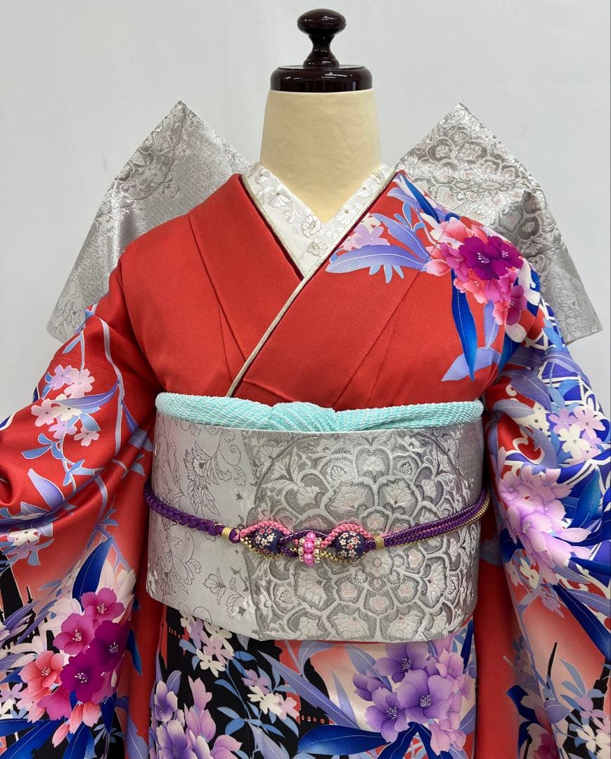 振り袖　フルセット　長襦袢付　モダン　珍品　洋花　金彩加工　620