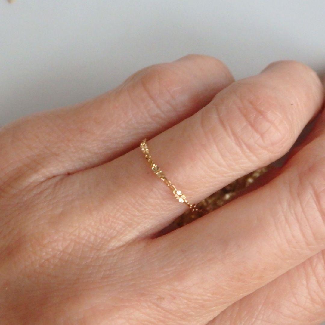 み～　k18リング　クローバーチェーン　チェーンリング　スクリューチェーン