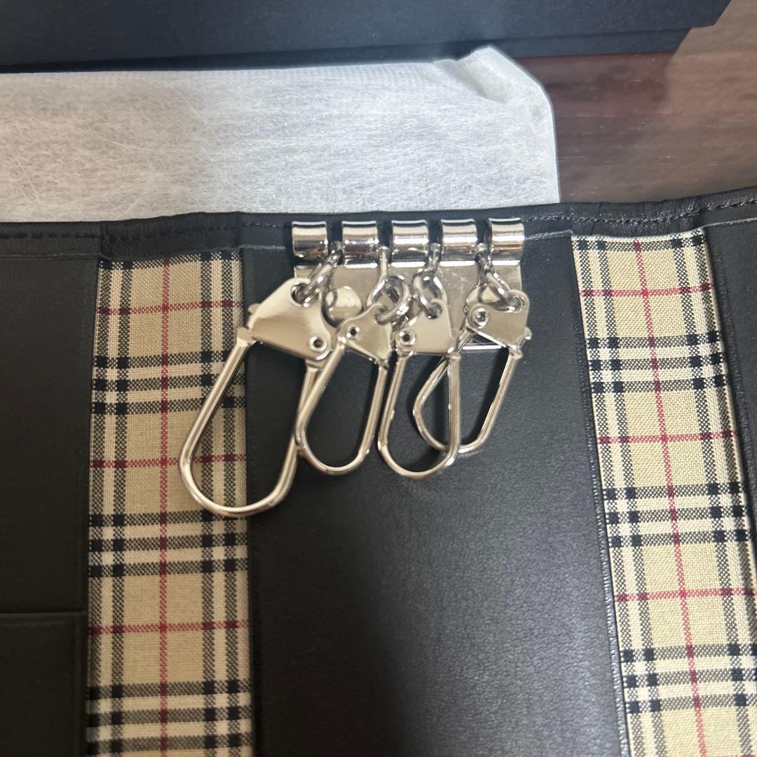 BURBERRY ブラック レザー ／ナイロンキーケース