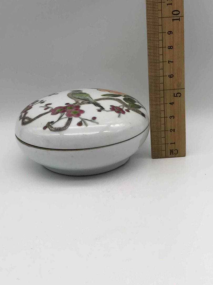 清乾隆時代　粉彩虎溪三笑文香盒 印泥合子 人物印泥盒 香合 文房具(F-48)