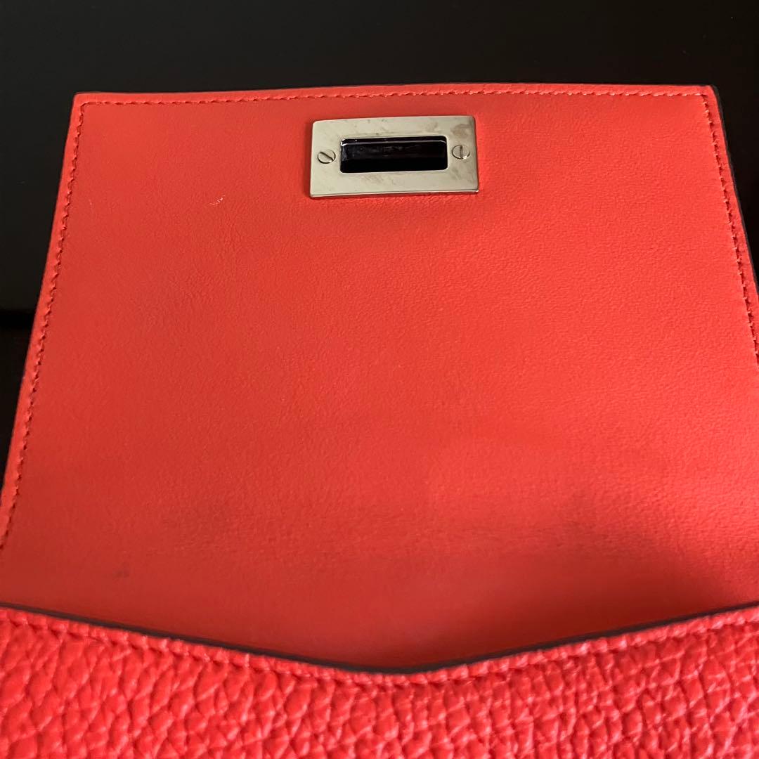 フェンディ　ピーカブー　FENDI JP PEEKABOO WALLET レッド