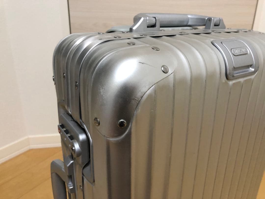 【美品】リモワ　トパーズ　Rimowa Topas 機内持ち込み 32L 4輪