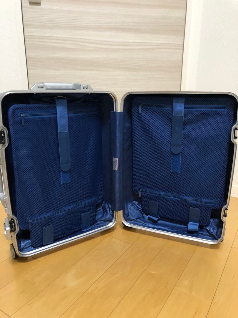 【美品】リモワ　トパーズ　Rimowa Topas 機内持ち込み 32L 4輪