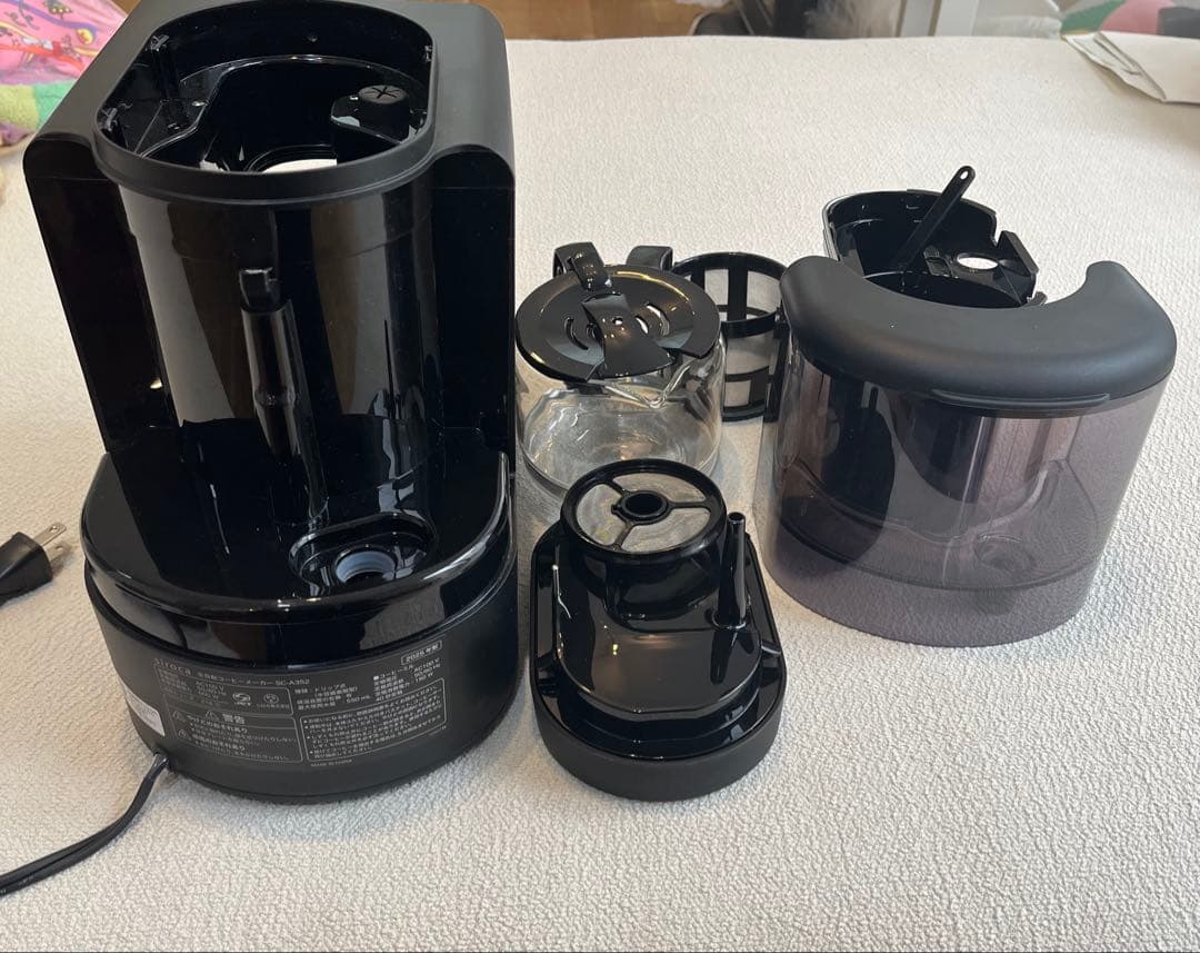 2025年製　siroca 全自動コーヒーメーカー SC-A352 ブラック