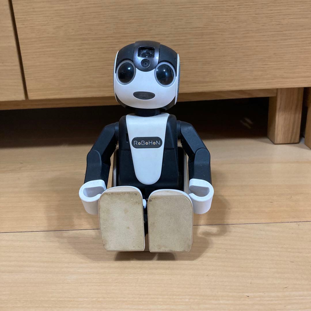 キュートな相棒♡SHARP ロボホン