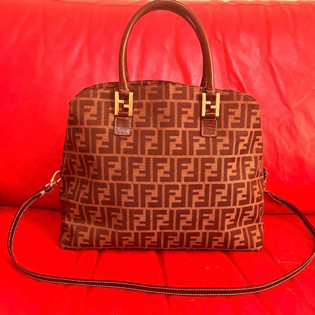 美品　FENDI ズッカ柄　2way ショルダーバッグ　フェンディ