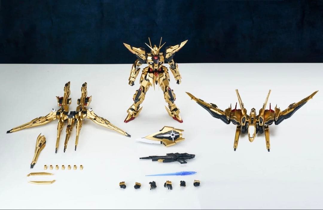 Aurora社　1/100 破暁　アカツキ　合金フレーム付き　海外正規品
