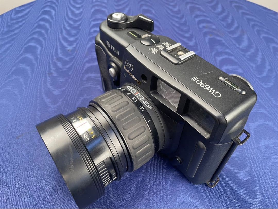 FUJIFILM フジフィルム GW 690III 中判カメラ