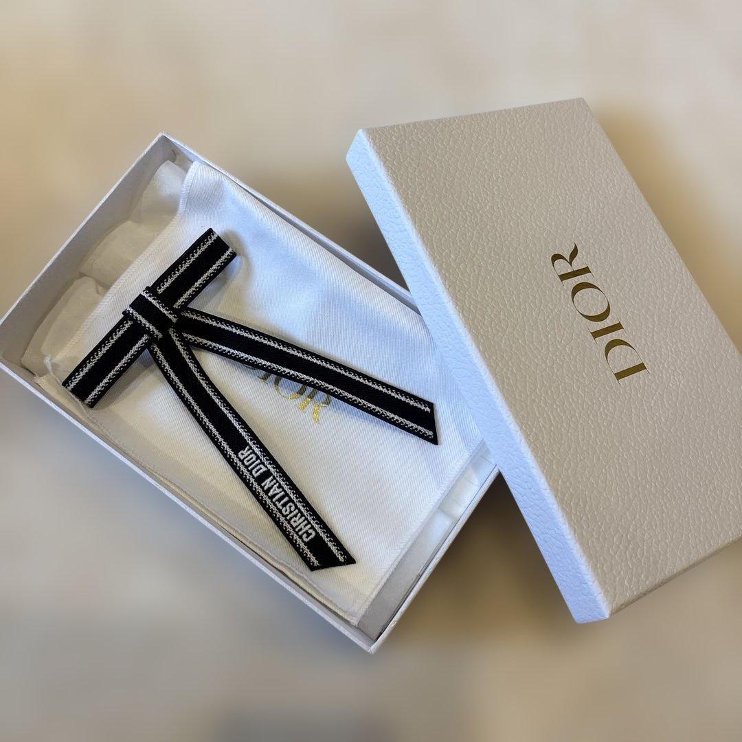 クリスチャンディオール Dior リボンバレッタ 黒 現行品