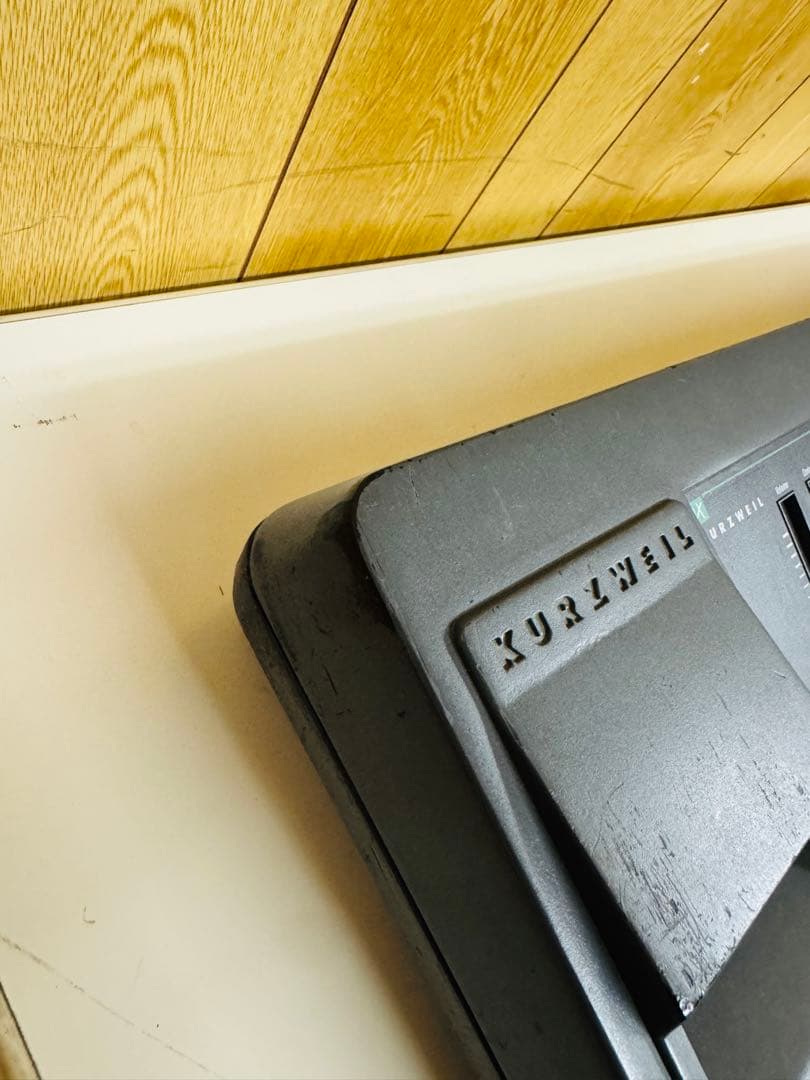 KURZWEIL K2VX シンセサイザー