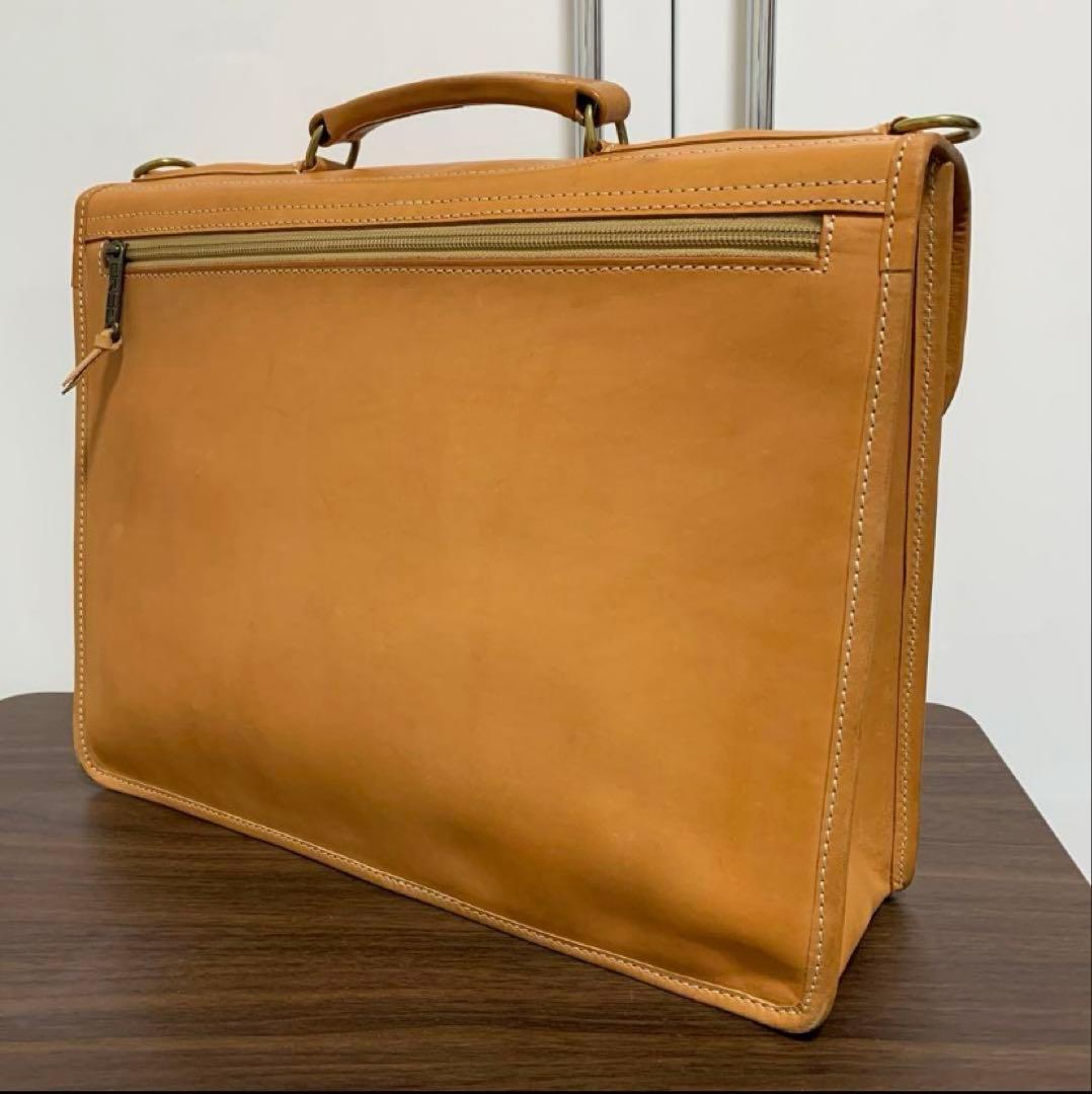 週末値引　BREE ビジネスバック　ヌメ革　USED