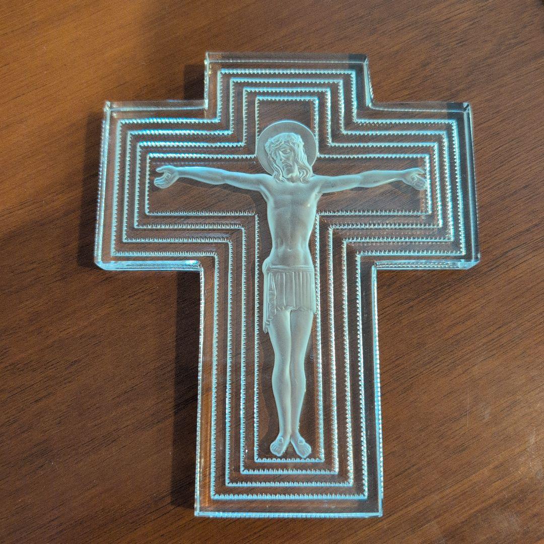 ラリック　ガラス　十字架 キリスト像