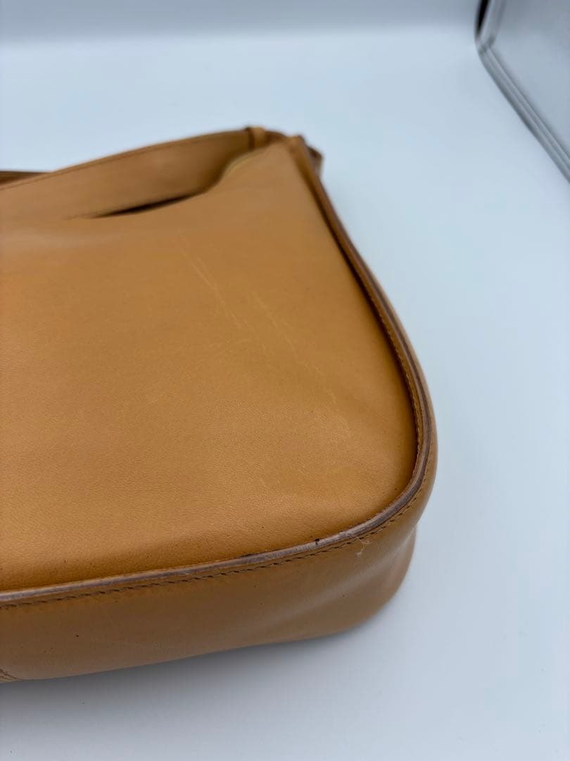 【タグ付き】BOTTEGA VENETA イントレチャート レザー バッグ