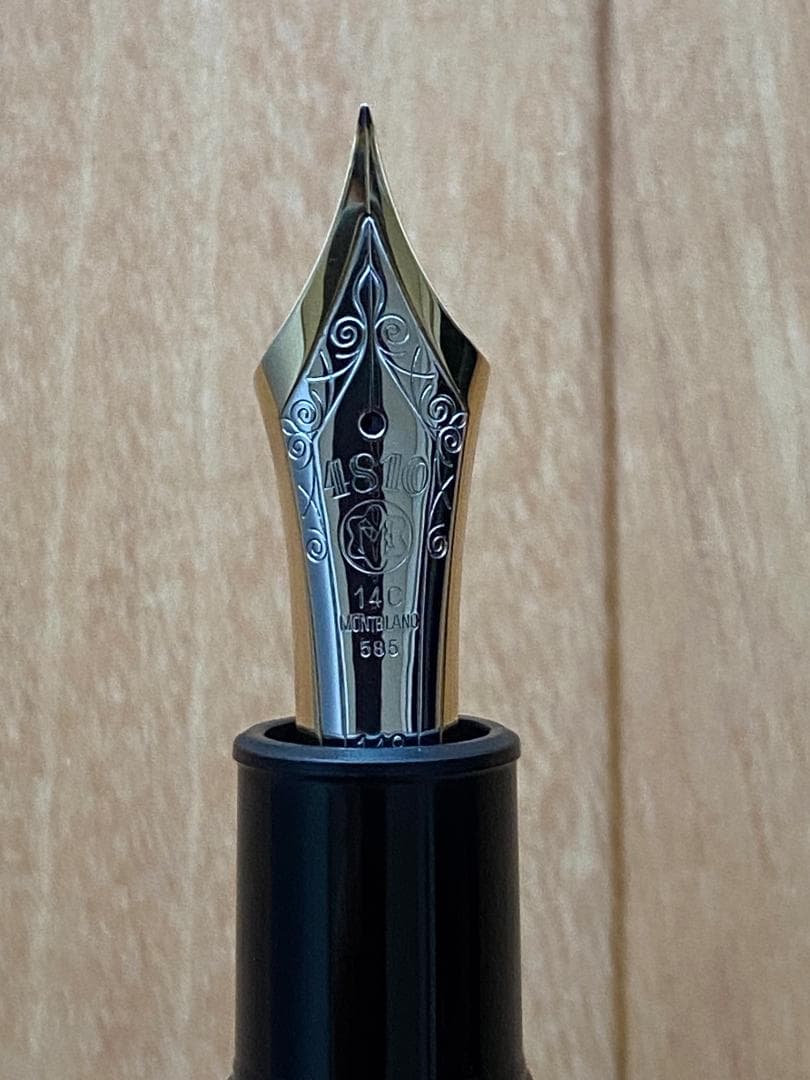 美品 モンブラン マイスターシュテュック 149 万年筆 エボナイト 14C細字