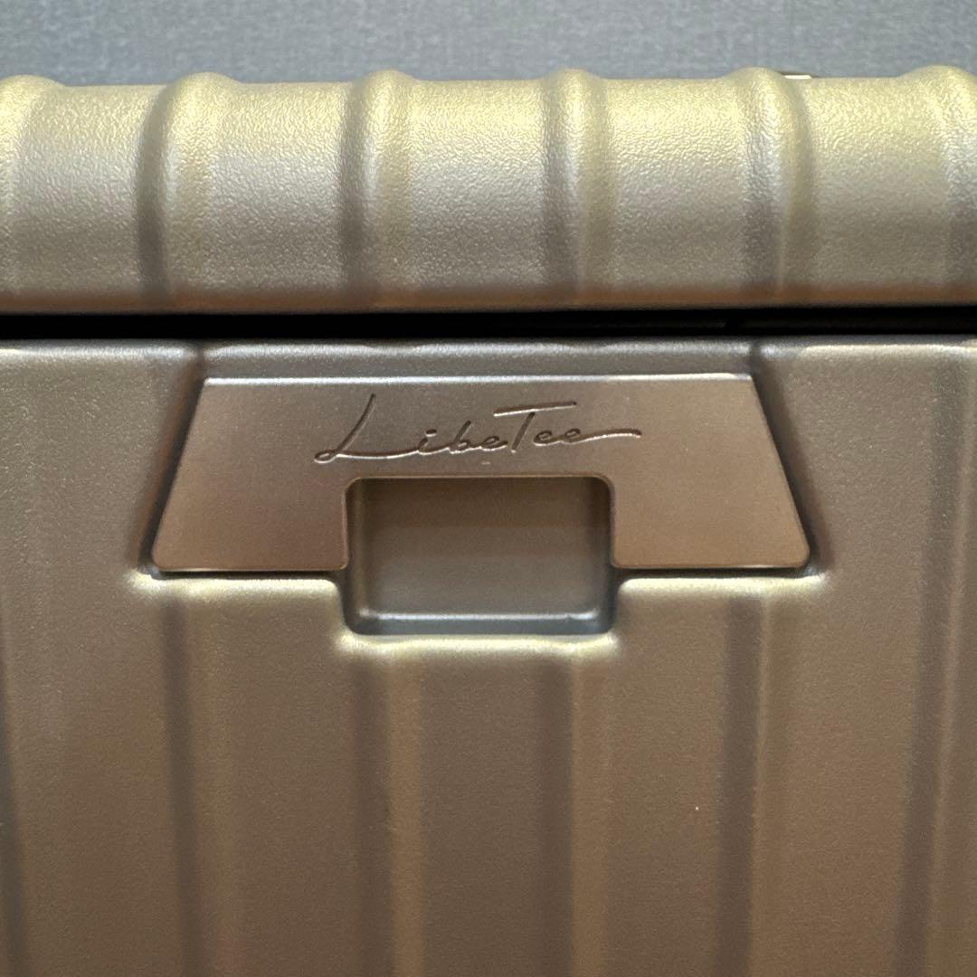 値下げしました　リベティ マットシルバーS 機内持ち込み可能 Libetee