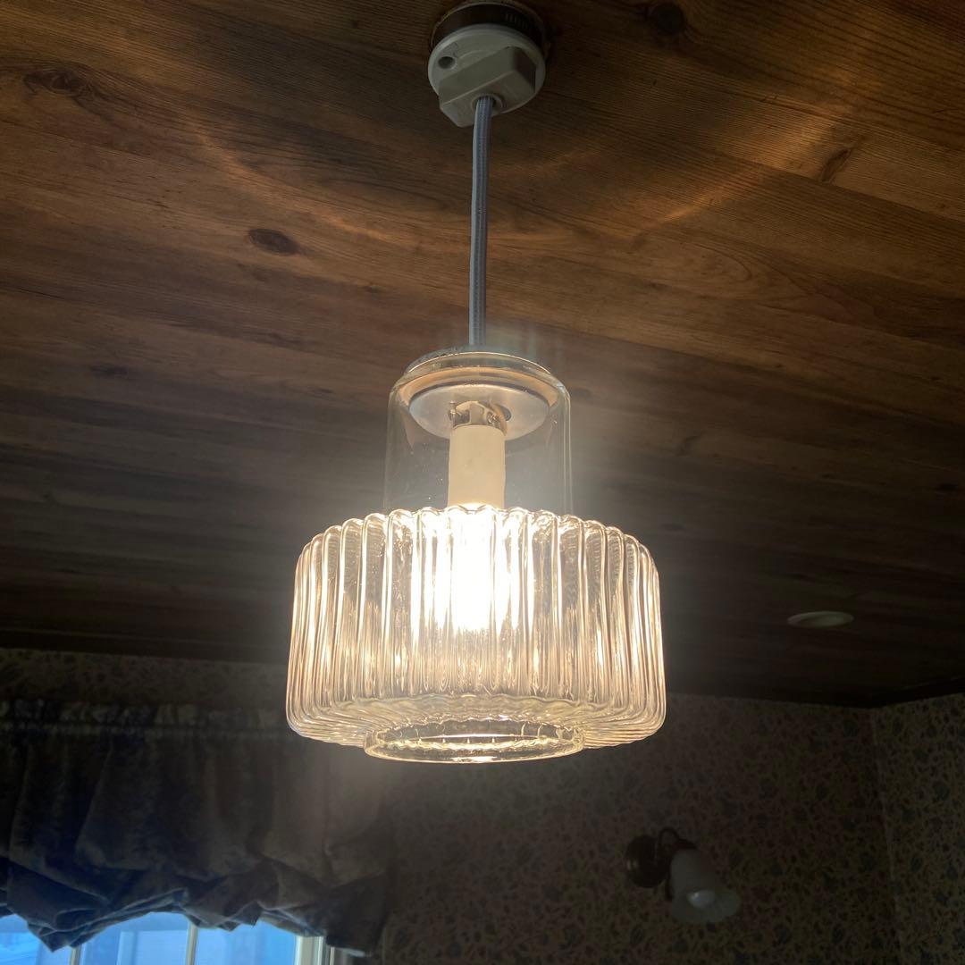 昭和レトロ　ガラスシェード　ペンダントライト　照明