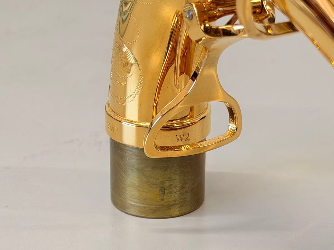 Yanagisawa ヤナギサワ　テナーサックス用ネック　TW2-GP 彫刻入り