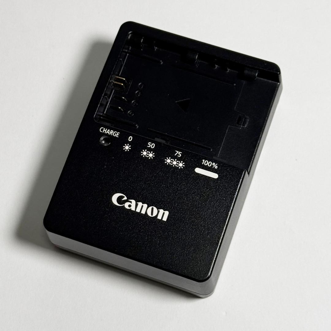 【カメラ】Canon デジタル一眼レフカメラ EOS 6D 【ボディ】