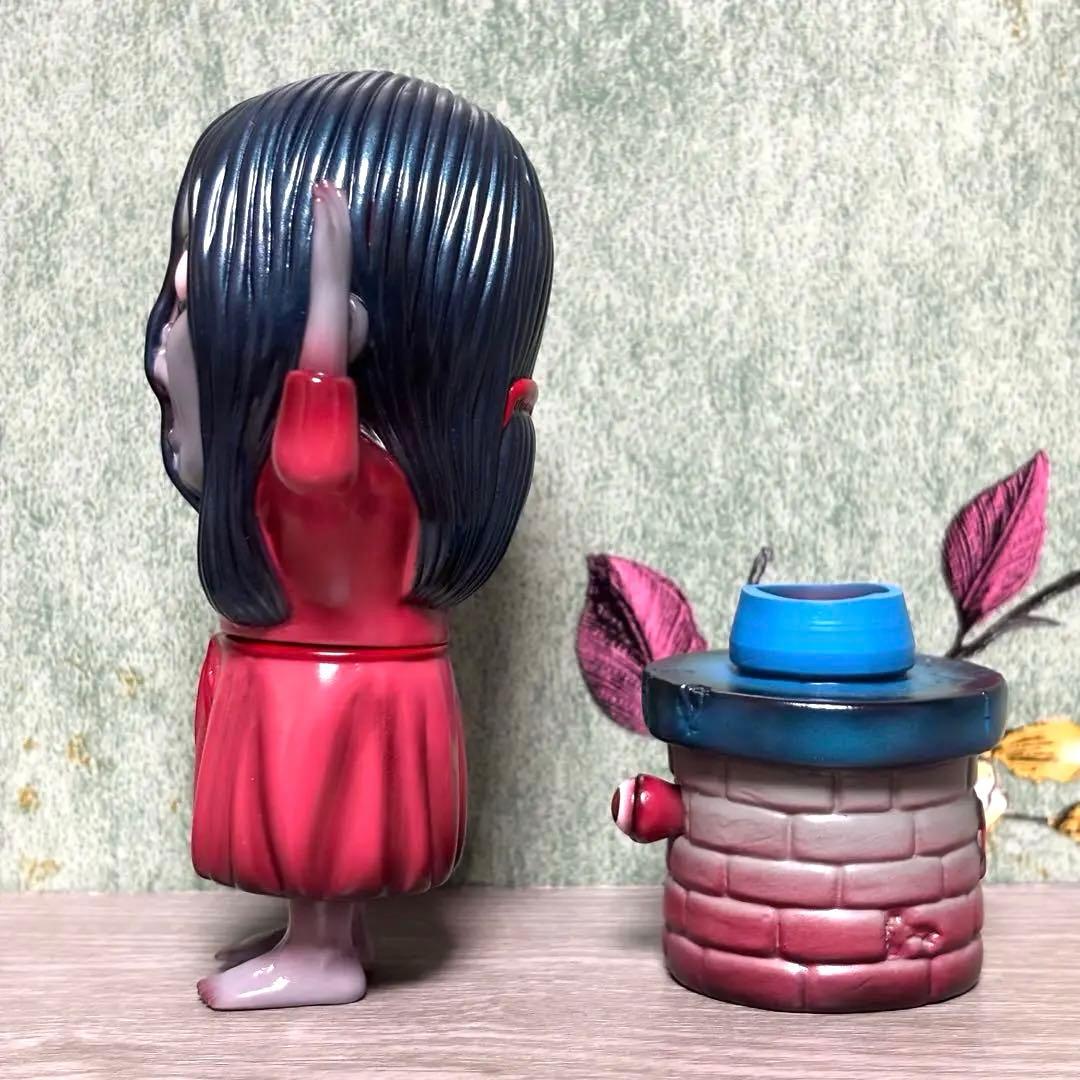 SURREDER TOYS 『Zzi』 ソフビ インディーズ