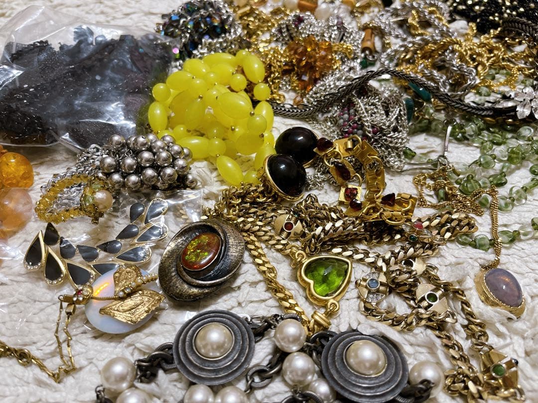 A*e様 遺品整理 アクセサリー ジュエリー まとめ売り