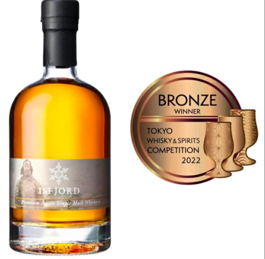 ISFJORD プレミアム　シングルモルト　ウイスキー 500ml