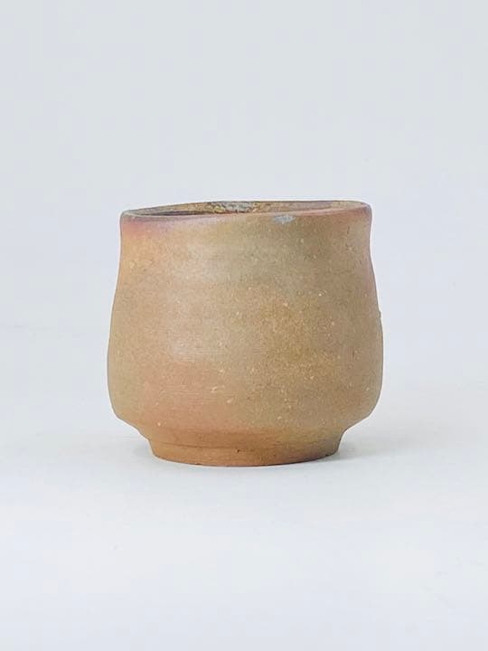 人間国宝【伊勢崎淳】備前　酒呑　ぐい呑み　桐共箱　栞　酒器　盃