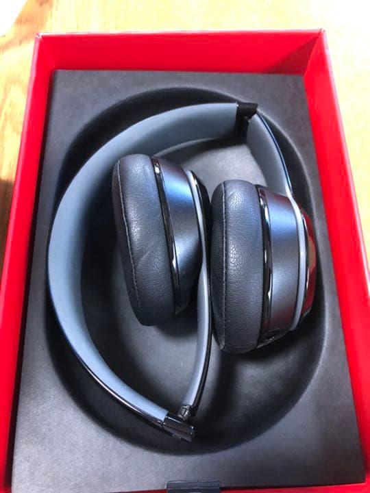 beats solo2 ヘッドホン