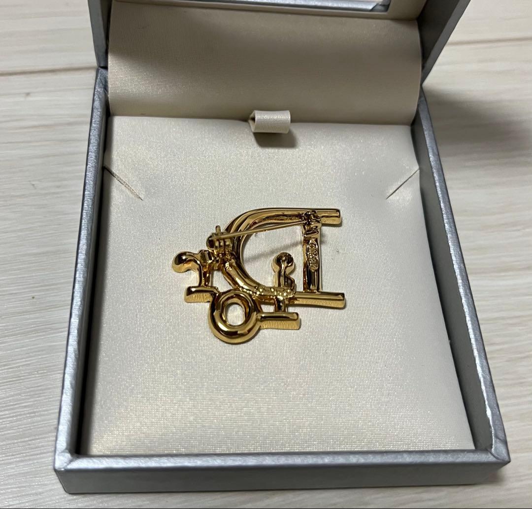 Christian Dior クリスチャンディオール ブローチ ゴールド