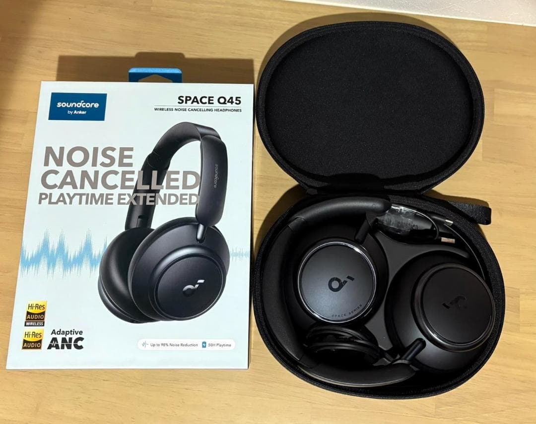 Anker Soundcore Space Q45＋スタンド