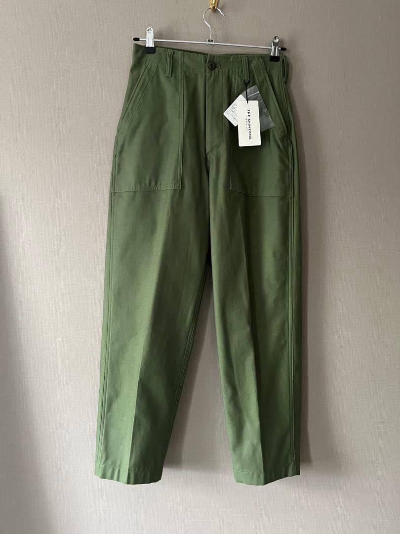 【新品未使用タグ付き】The Shinzone ベイカーパンツ　size34