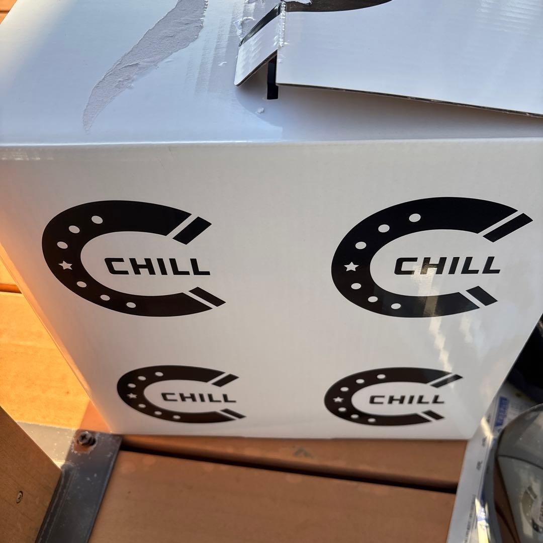 CHILL チル　ボンバーマンヘルメット　スペースヘルメット　オーシャンビートル
