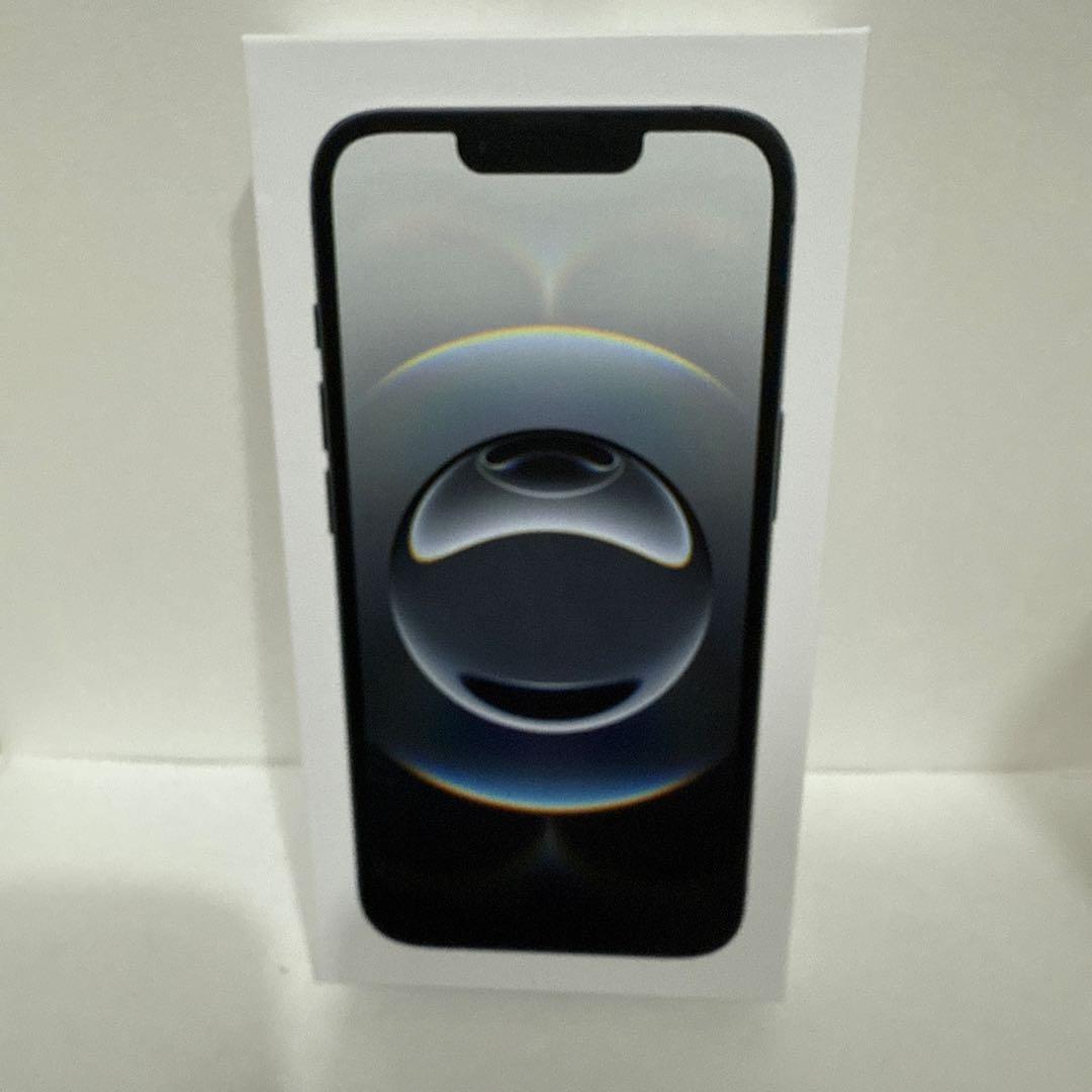 【新品未使用BT100%】Apple iPhone16e 128GB ブラック