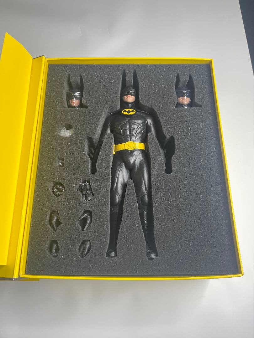ホットトイズ1/6 バットマンDX09 カスタムケープマント 最安値