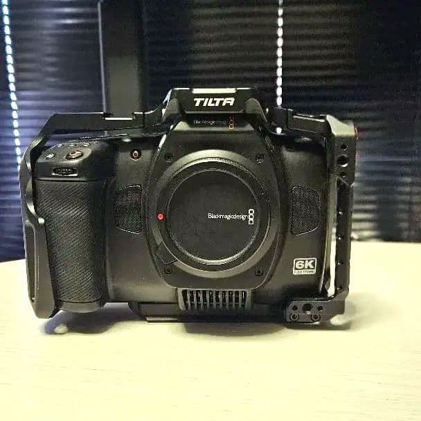 Blackmagic Cinema Camera 6K FF 本体+ケージ
