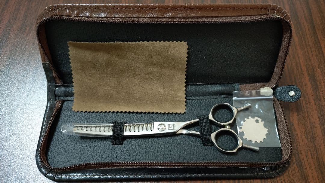 スバンス　シザー