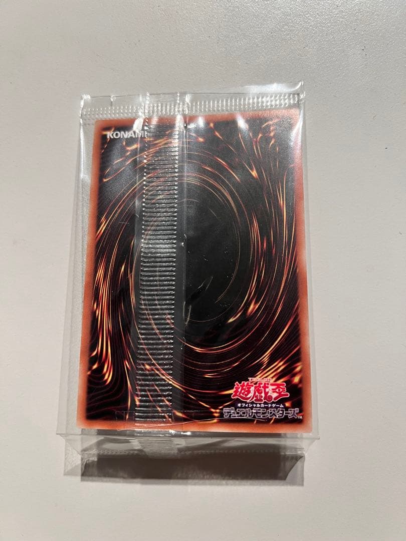 【海外会場限定】　魔術師の弟子ブラック・マジシャン・ガール　デュエルセット