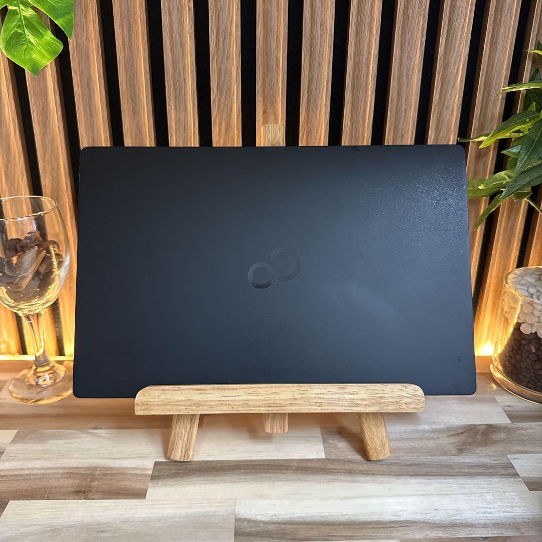 おすすめLTEモデル‼️LIFEBOOK☘️第12世代☘FHD☘️最新ノートパソコン