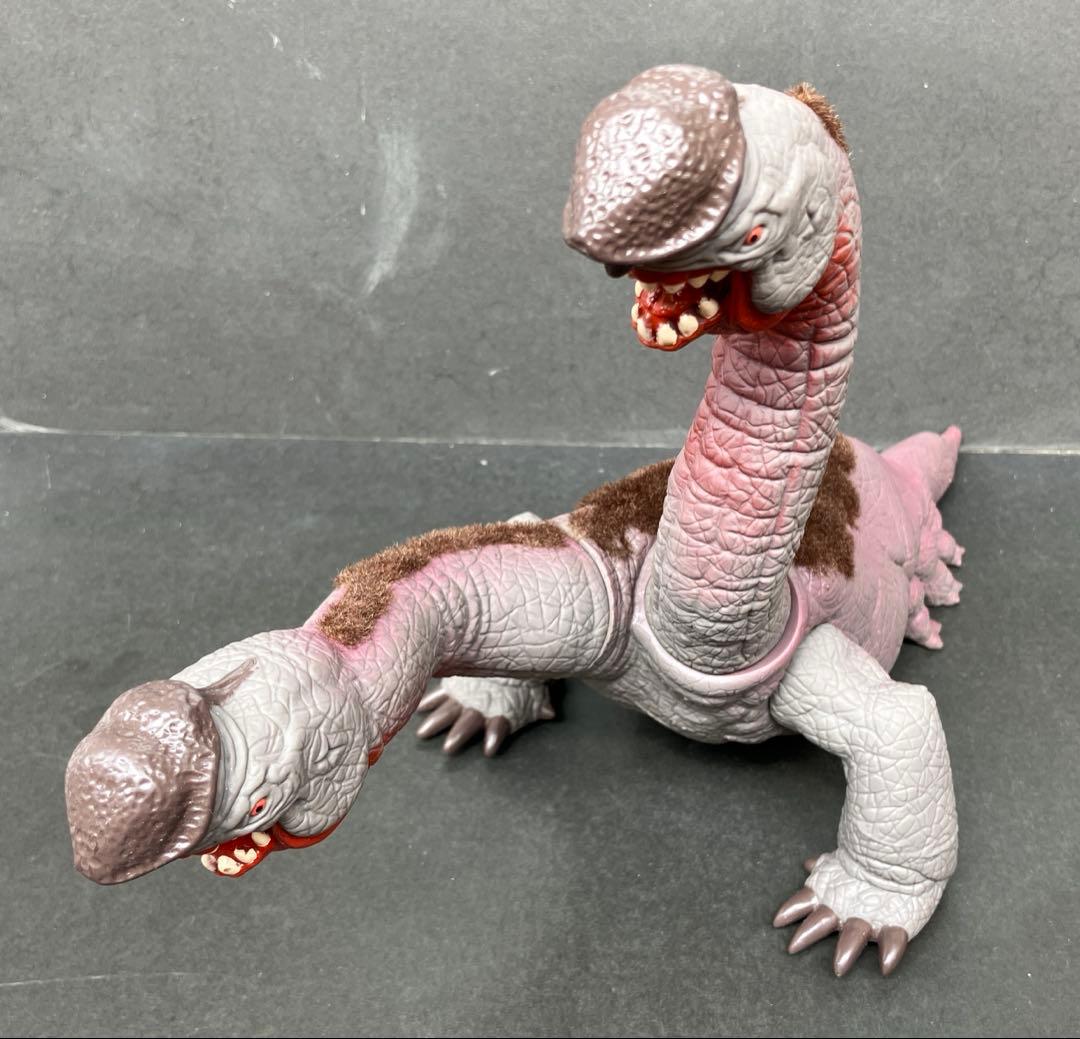 ウィロー　エボリスク　クリーチャー　37cm　ソフビ　箱付き