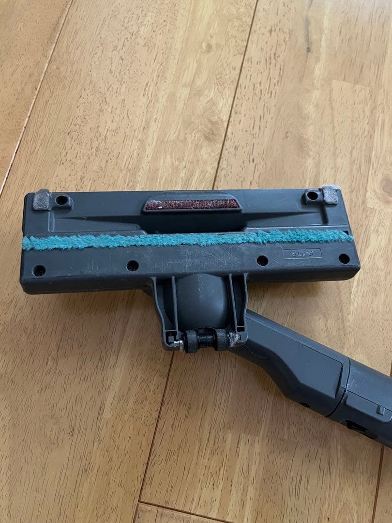 SHARP コードレス掃除機　EC-PT1-H