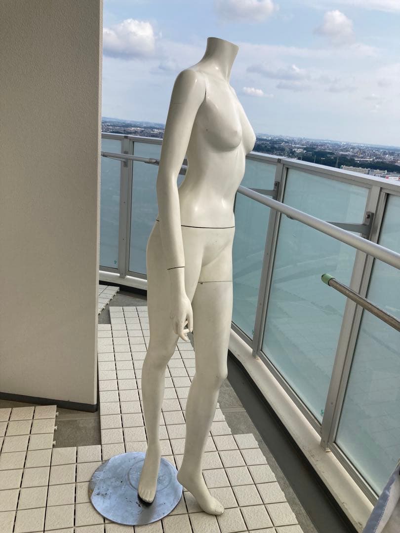 ホワイト女性マネキン 約170cm