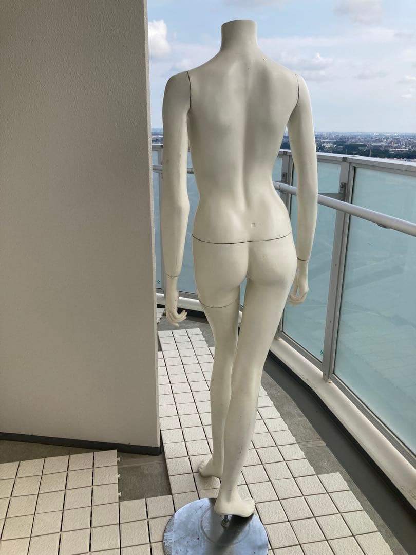 ホワイト女性マネキン 約170cm